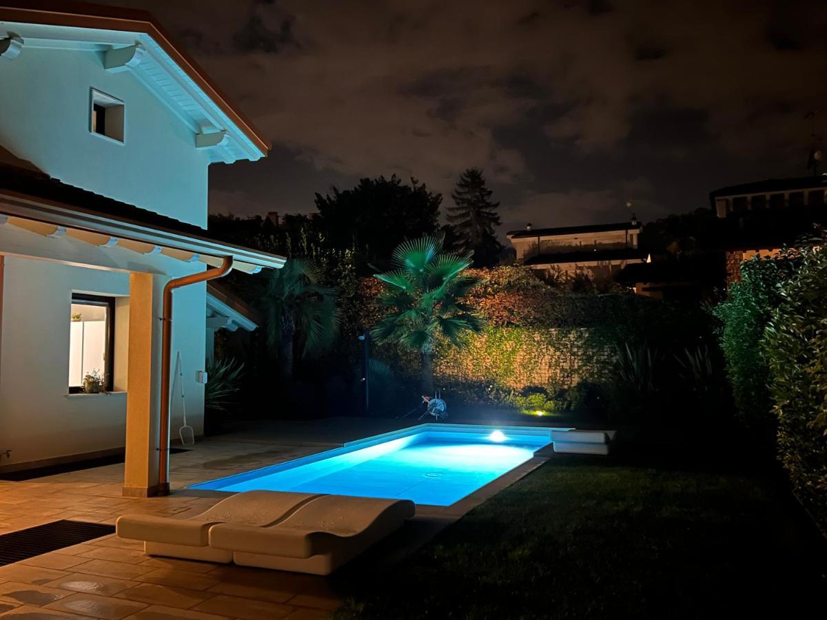 Ferienhaus Casa Sulle Colline Di Barcuzzi Pool, Garden And Barbecue Bagian luar foto